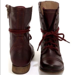 Steve Madden Troopa Boots in Wine sz 10